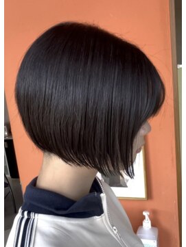 トータルヘアサロンカマダ 刈り上げボブ