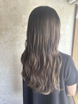 メロウ(mellow) バレイヤージュ