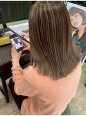 ツヤ髪透明感ストレートセミロング＊細めハイライトカラー