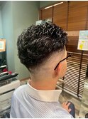 MEN’S HAIR/ブルーブラック/フェザーパーマ/ 柏
