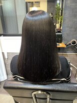 リブロ(LiBro)&nbsp;美髪ダークアッシュ暗めカラーフェミニンロング大人ガーリー