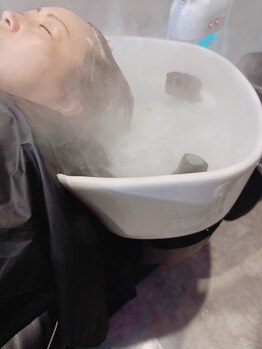 RODEO hair roomの写真/美しい髪は健康的な頭皮から◇忙しい日々を頑張るあなたの疲れをときほぐす…香りと癒しのヘッドスパ＊　