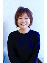 【stylist 　武野】　　くせ毛でお悩みの方　クセ毛いかせるスタイルご提案　いたします