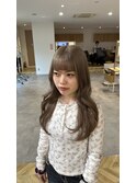 寒色ミルクティー×外巻きレイヤー