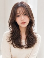 エマ(emma)&nbsp;小顔見え◎顔周りレイヤー×韓国風くびれミディアムレイヤー
