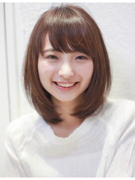 リノ 吉祥寺(Lino kichijoji) 吉祥寺ユーレルム ひし形シルエットレイヤーボブ 担当 津戸