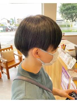 りんごの木 篠ノ井駅前店 刈り上げショート