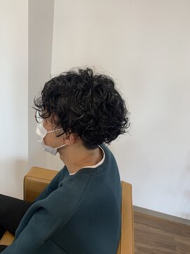 ルセ イノベーション 蓮田店(Ruse innovation) センターパート強めパーマ