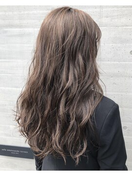 アンブル リュクス 池袋(amble luxe) 潤艶カラー