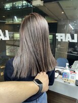 ラフ(LAFF)&nbsp;#バレイヤージュ#グレージュカラー#ボブウルフ#ココアベージュ