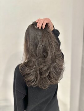 アクション 心斎橋店(ACTION) ブリーチ無しオリーブグレージュ ワンカールレイヤーカット