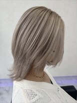 アエラバイトゥルークリエイション(AERA by True Creation)&nbsp;グレージュウルフ