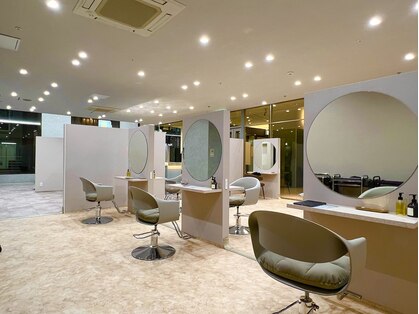 オズ 郡山駅前店(OZ)の写真