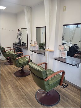 ラルーチェ(La Luce)の写真/美髪矯正、ケアカラー、トリートメントなども通いやすいロープライスにて提案してます！