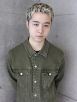 オーオ シカシカ(OOO YY)&nbsp;伸びた根元を活かしたスパイキーショート/ベリーショート