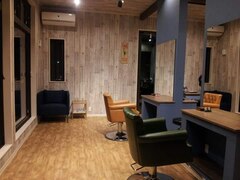 HAIR SALON QSQS【ヘアサロン　クスクス】