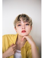 ピズム(PISM)&nbsp;耳かけハンサムイメチェンショート／ハイライト＆ローライト