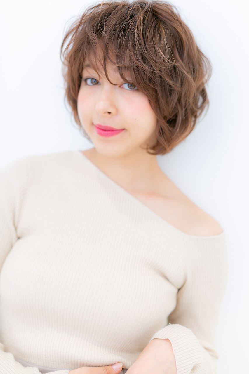 2025年春】ショート センターパートの髪型・ヘアアレンジ｜人気