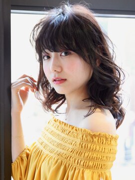 グレープバイン(GRAPEVINES) ゆる巻きパーマ