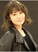 フレンチ　ミディアムボブ