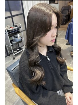 ネウィ 梅田(newi) 【saki】グレージュカラー