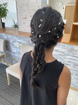 レフアヘアーガーデン(Lehua Hair Garden) 編み下ろしアレンジ