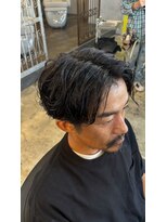 ルーメン 岐阜(ROOO MEN)&nbsp;メンズカットセンターパートマッシュツーブロックシャドウパーマ
