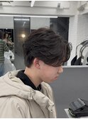 毛流れセンターパートリバースパーマフェザーショートニュアンス
