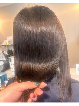 スアバイキキ(SuA by kiki.) 美髪/ワイドバング/外ハネボブ/イメチェン[千葉]