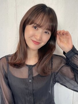 トリコ トウキョウ アヴェダ 表参道店(tricot TOKYO AVEDA) くびれヘア/ミディアムヘア/ミディアムレイヤー/透明感/表参道