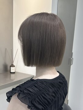 ラック 表参道(LUCK) くすみベージュ/切りっぱなしボブ/ミルクティーベージュ/表参道