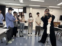 エフ 錦糸町(F.)の雰囲気（毎月有名美容師の講師から講習でトレンドと技術を学んでます。）