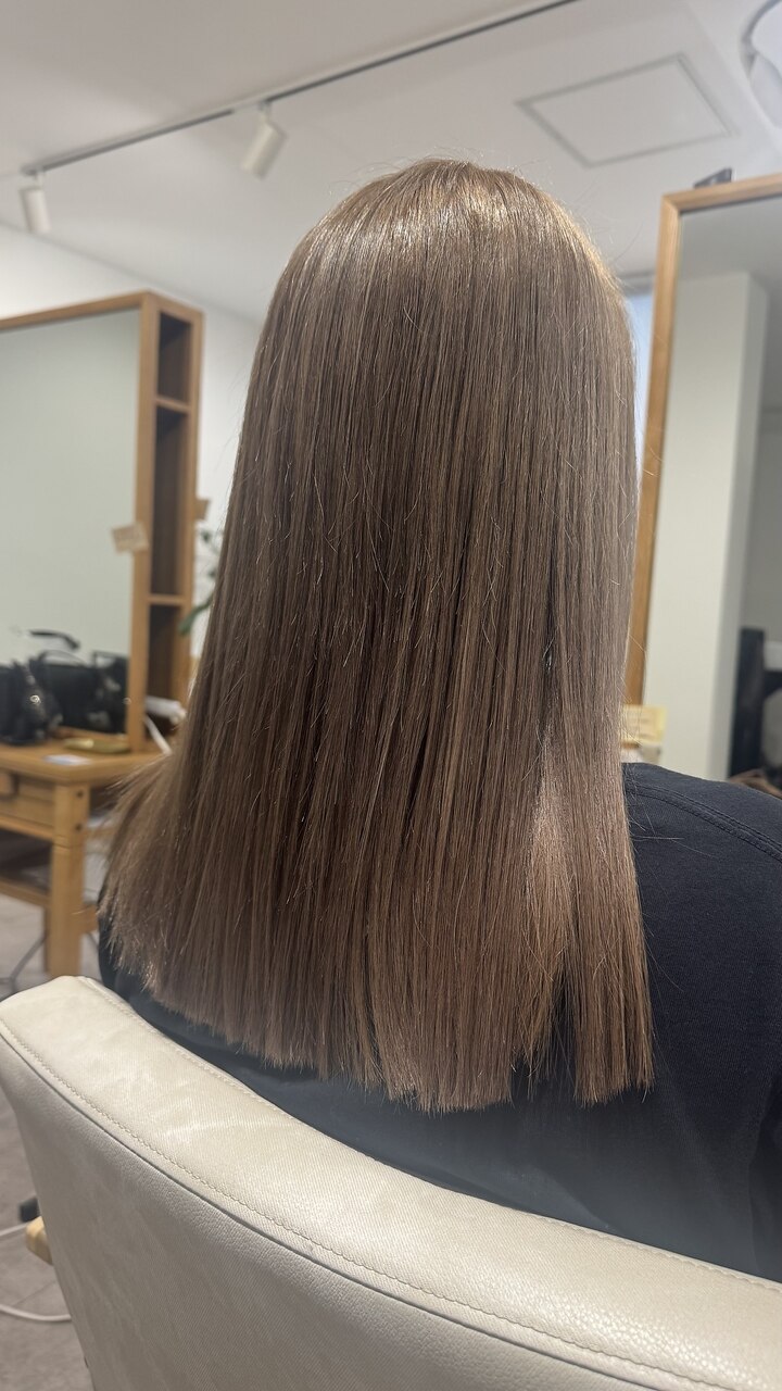 2025年-2026年冬】ミルクティーグレージュの髪型・ヘアアレンジ｜人気