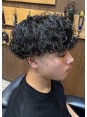＜理容室＞＜バーバー＞波巻きパーマ　　テーパーフェード