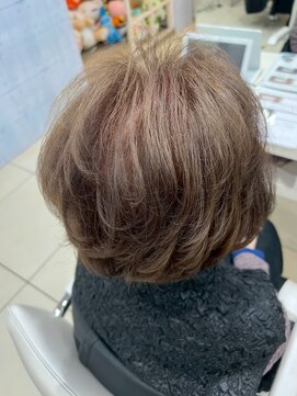 ルフュージュ バイ プロデュース 相模大野店(Refuge by Produce) 【お悩み解決】カット＋白髪ぼかし+髪質改善トリートメント