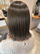 リット(lit.)&nbsp;切りっぱなしボブ