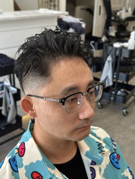 スウェル 船橋店(Swell) リバースセンターパート/ニュアンスパーマ/ダウンバング/船橋