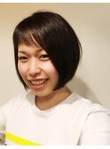 ショートボブ