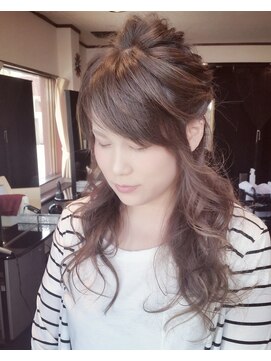 ヘアラウンジ ビジュー(hair Lounge Bijou) 編み込みアレンジハーフアップ