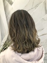 バイヤージュベージュ