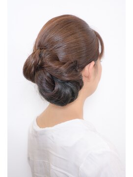 アカラ ヘアアンドメイク 宇美(Akala hair&make) シンプルなまとめ髪