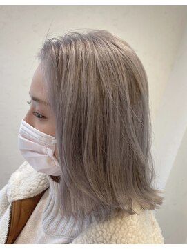 エリス ウメダ(Eliss umeda) 【春カラー】ソフトグレージュ×ホワイトミルクティー