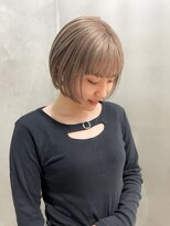 テトヘアー(teto hair)&nbsp;ブロンド　ハイトーン　金髪　ボブ　ミニボブ　ベージュ