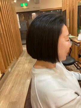 グランバイ アトリエドングリ(Grand × AtlierDonguri) お客様髪質改善データ1143(縮毛矯正とすく関係)