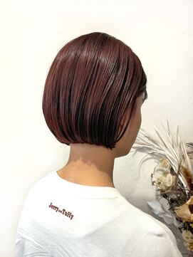 イソラヘアアトリエ(Isola hair atelier) 【Isola】ボルドーカラー×ミニボブ　y