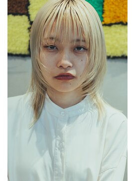 美容室 キムラ 金髪　と　ウルフ