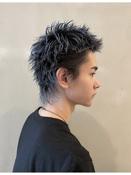 アフィナー 新宿(Afinar) スパイキーウルフ