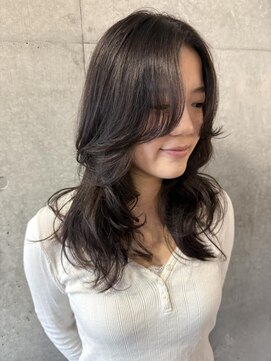 ナループロアボタン(Nalu pu loa BOTAN) バタフライカット/レイヤーカット/かきあげ前髪