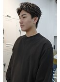 センターパートメンズショートニュアンスパーマ