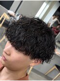 渋谷シャドウパーマメンズマッシュウルフセンターパート